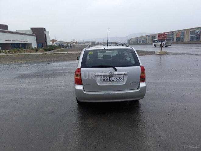 Toyota Corolla 2004, 236,200 km - 1.4 l - Bakı