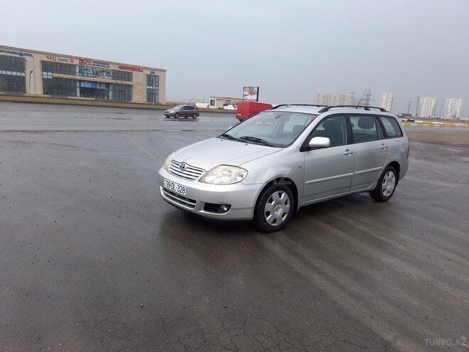 Toyota Corolla 2004, 236,200 km - 1.4 l - Bakı