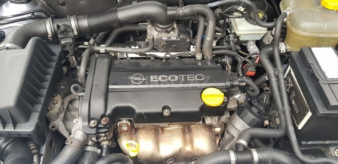 Opel Astra 2005, 209,000 km - 1.4 л - Bakı