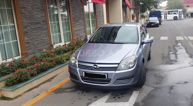 Opel Astra 2005, 209,000 km - 1.4 л - Bakı