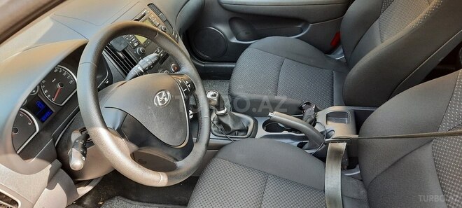 Hyundai i30 2010, 166,000 km - 1.6 l - Bakı