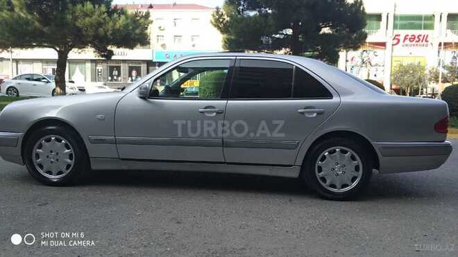 Mercedes E 260 1999, 338,128 km - 2.6 l - Sumqayıt