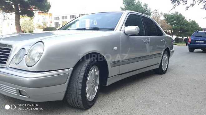 Mercedes E 260 1999, 338,128 km - 2.6 l - Sumqayıt