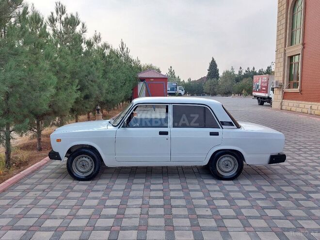 LADA (VAZ) 2107 2011, 93,000 km - 1.6 l - Şirvan