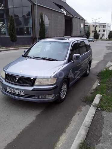 Mitsubishi Grandis 2001, 194,000 km - 2.4 l - Gəncə