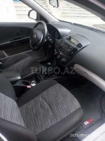 Kia Ceed 2008, 165,000 km - 1.4 л - Salyan