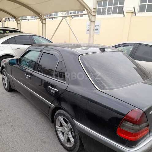 Mercedes C 230 1998, 246,000 km - 2.3 l - Bakı