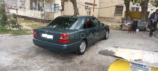 Mercedes C 180 1995, 290,000 km - 1.8 l - Bakı