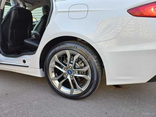 Ford Fusion 2020, 3,980 km - 1.5 л - Bakı