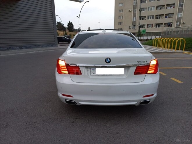 BMW 750 2010, 130,000 km - 4.4 l - Bakı