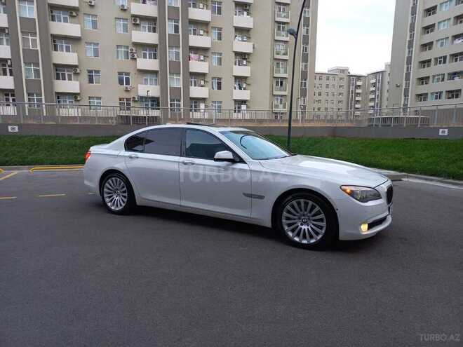 BMW 750 2010, 130,000 km - 4.4 l - Bakı