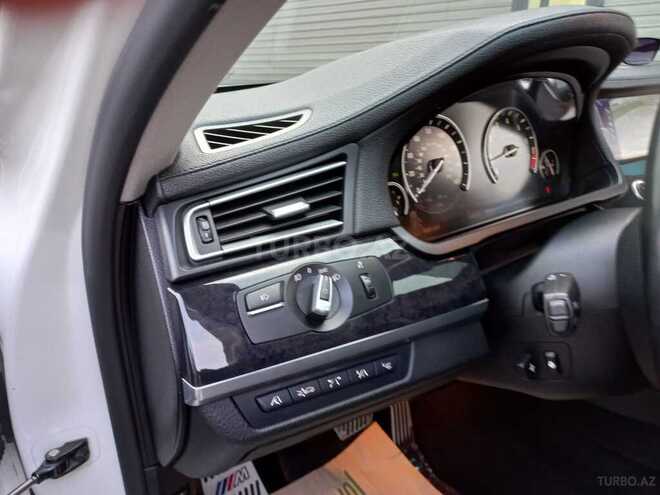 BMW 750 2010, 130,000 km - 4.4 l - Bakı