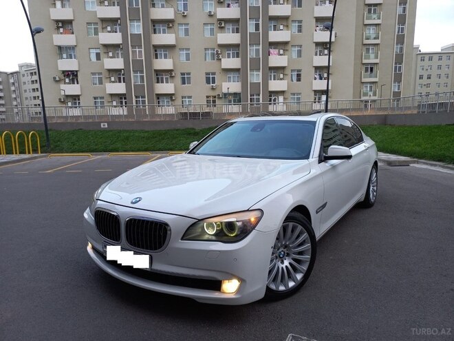 BMW 750 2010, 130,000 km - 4.4 l - Bakı