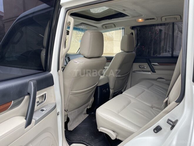 Mitsubishi Pajero 2008, 154,200 km - 3.0 л - Bakı