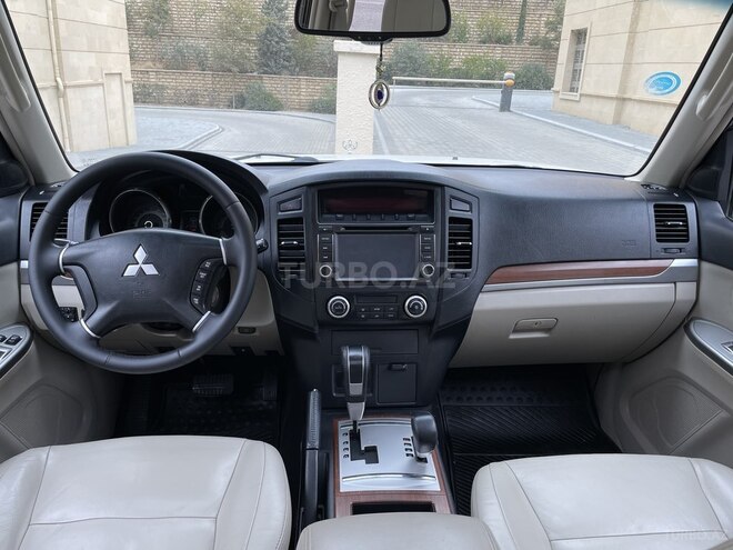 Mitsubishi Pajero 2008, 154,200 km - 3.0 л - Bakı