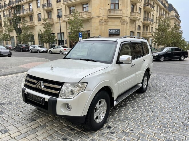 Mitsubishi Pajero 2008, 154,200 km - 3.0 л - Bakı