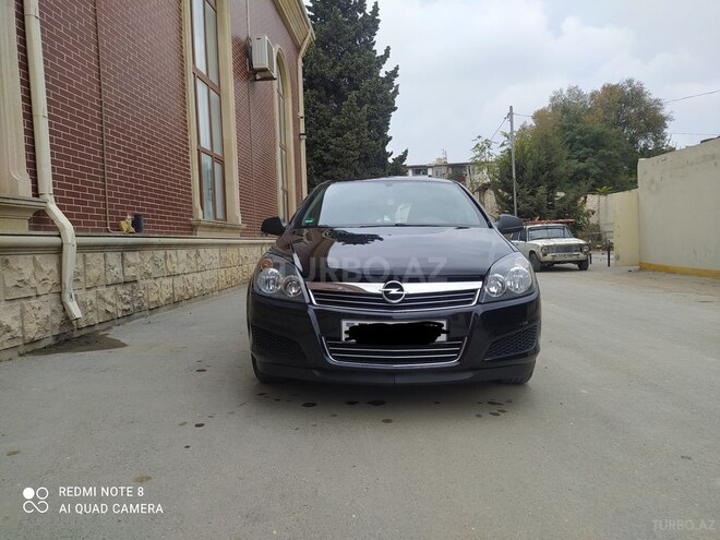 Opel Astra 2009, 140,000 km - 1.4 l - Bakı