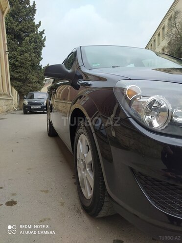 Opel Astra 2009, 140,000 km - 1.4 l - Bakı