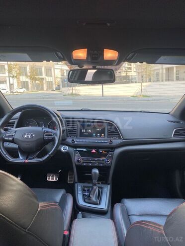 Hyundai Elantra 2017, 126,816 km - 1.6 l - Bakı