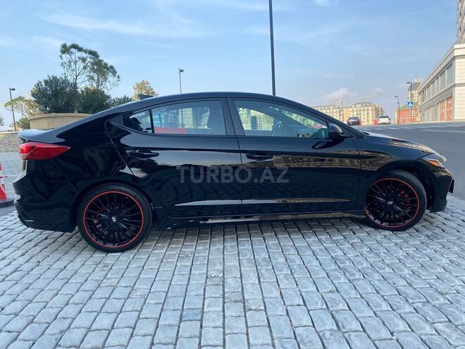 Hyundai Elantra 2017, 126,816 km - 1.6 l - Bakı
