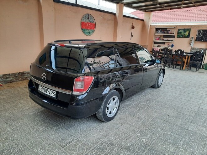 Opel Astra 2005, 225,000 km - 1.8 l - Bakı