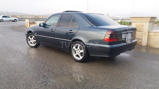 Mercedes C 220 1997, 382,000 km - 2.2 l - Bakı