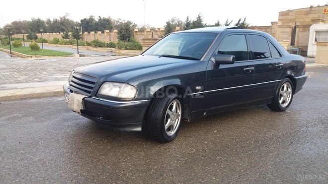 Mercedes C 220 1997, 382,000 km - 2.2 l - Bakı