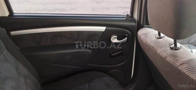 Dacia Logan 2008, 230,000 km - 1.5 l - Bakı