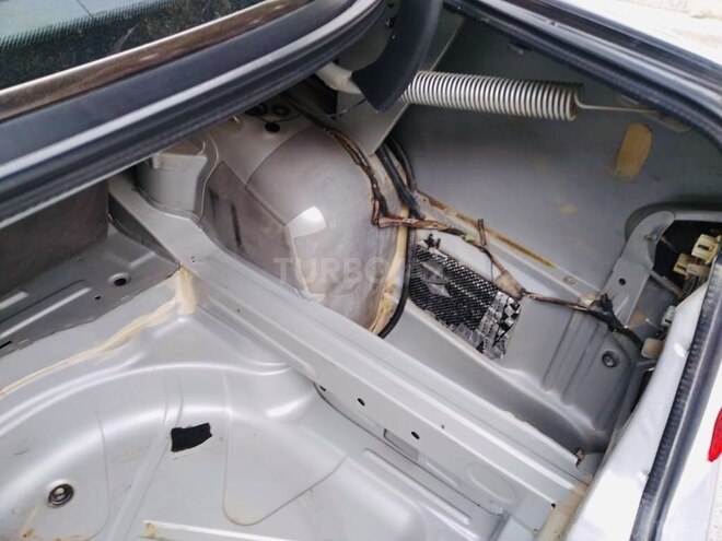 Mercedes E 320 2000, 225,000 km - 3.2 l - Bakı