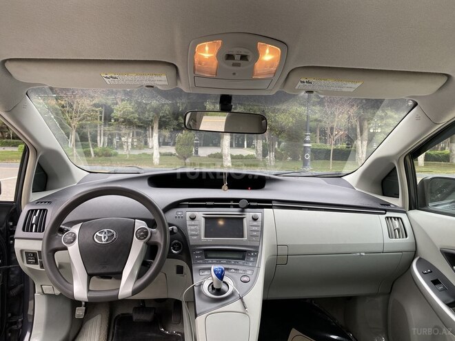 Toyota Prius 2010, 215,000 km - 1.8 l - Bakı