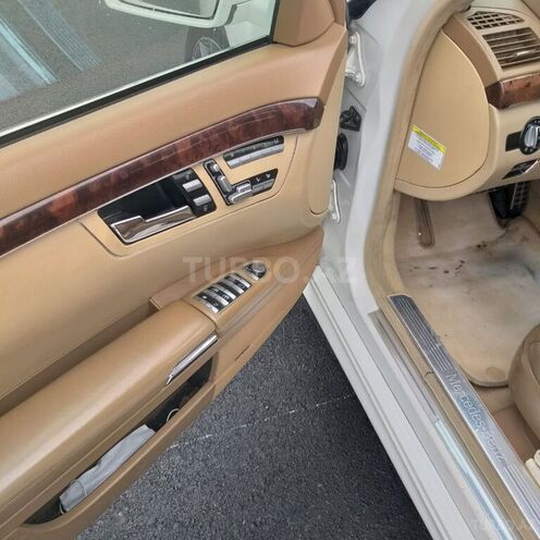 Mercedes S 550 2006, 235,000 km - 5.5 l - Bakı