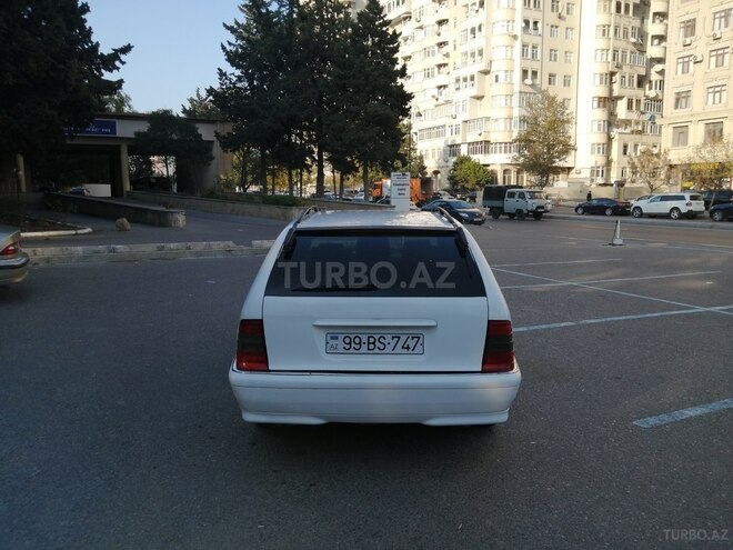 Mercedes C 240 1998, 348,000 km - 2.4 l - Bakı