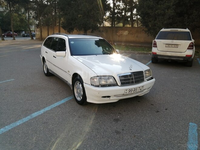 Mercedes C 240 1998, 348,000 km - 2.4 l - Bakı
