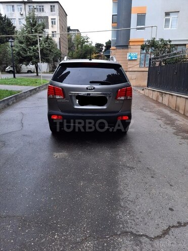 Kia Sorento 2010, 122,245 km - 2.0 l - Bakı