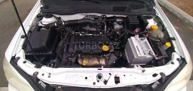 Opel Astra 2005, 250,000 km - 1.4 l - Bakı