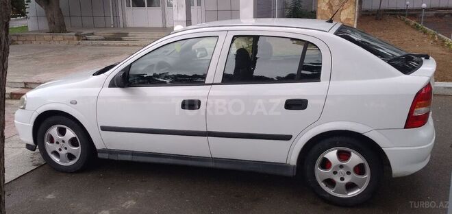 Opel Astra 2005, 250,000 km - 1.4 l - Bakı