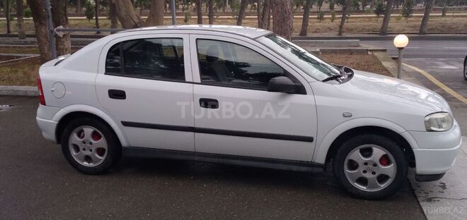 Opel Astra 2005, 250,000 km - 1.4 l - Bakı