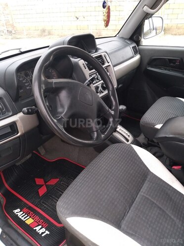 Mitsubishi Pajero 1999, 200,000 km - 1.8 l - Sabirabad