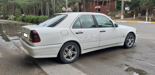 Mercedes C 240 1998, 264,000 km - 2.4 l - Sumqayıt