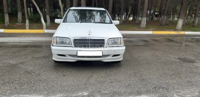 Mercedes C 240 1998, 264,000 km - 2.4 l - Sumqayıt