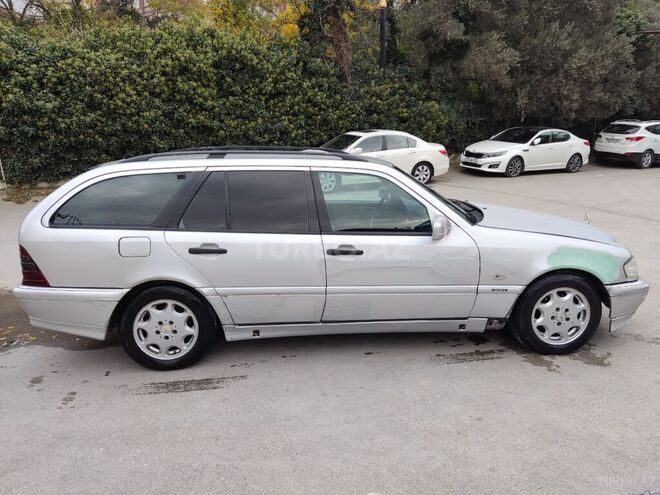 Mercedes C 220 1998, 353,647 km - 2.2 l - Bakı