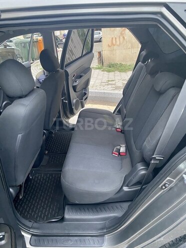 Kia Carens 2011, 179,000 km - 2.0 л - Bakı