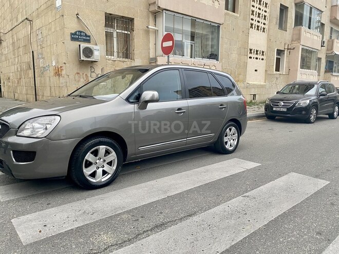 Kia Carens 2011, 179,000 km - 2.0 л - Bakı