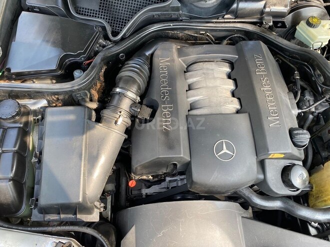 Mercedes E 240 1997, 334,000 km - 2.4 l - Zaqatala