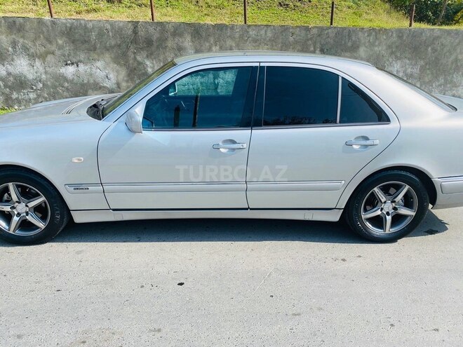 Mercedes E 240 1997, 334,000 km - 2.4 l - Zaqatala