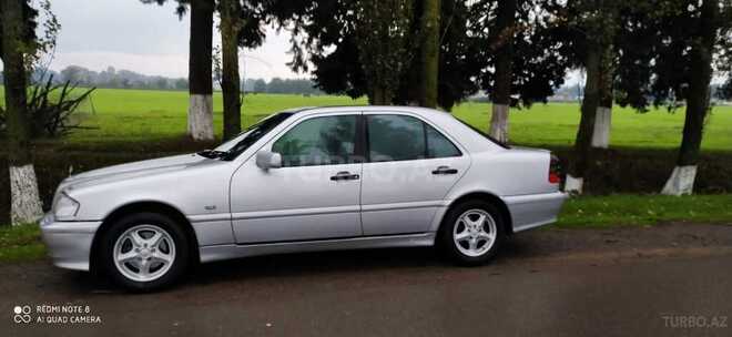 Mercedes C 200 1999, 280,000 km - 2.0 л - Lənkəran