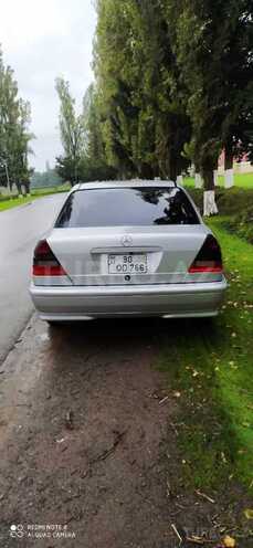 Mercedes C 200 1999, 280,000 km - 2.0 л - Lənkəran
