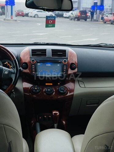 Toyota RAV4 2010, 98,000 km - 2.5 л - Sumqayıt