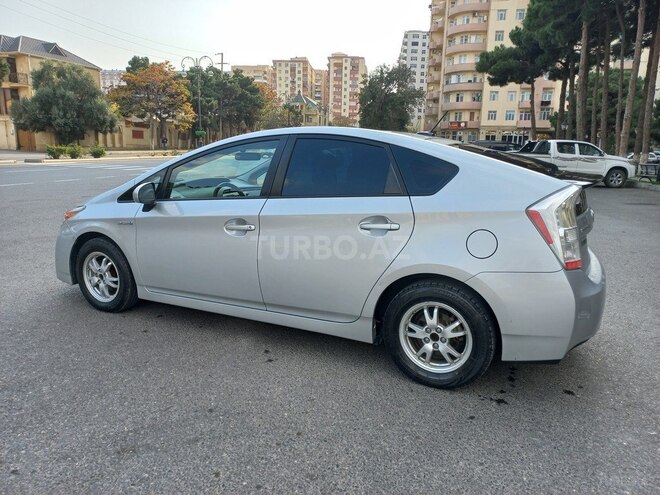 Toyota Prius 2009, 179,000 km - 1.8 l - Bakı