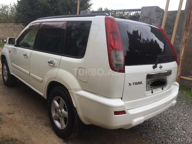 Nissan X-Trail 2002, 300,351 km - 2.0 l - Bakı